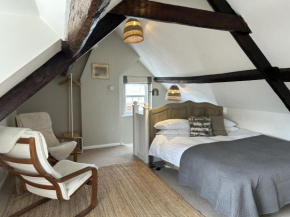 Bridport Town Centre Flat